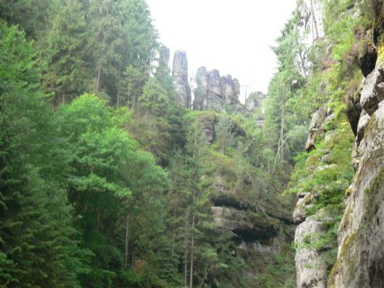 kamenná rodina